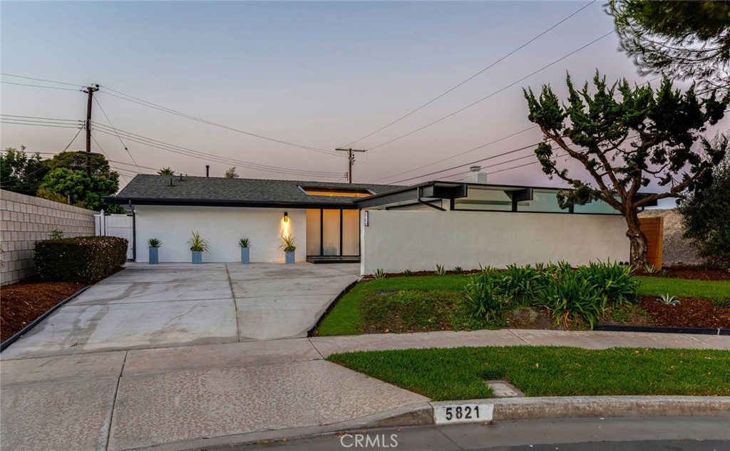 MLS #OC25256684 image #2