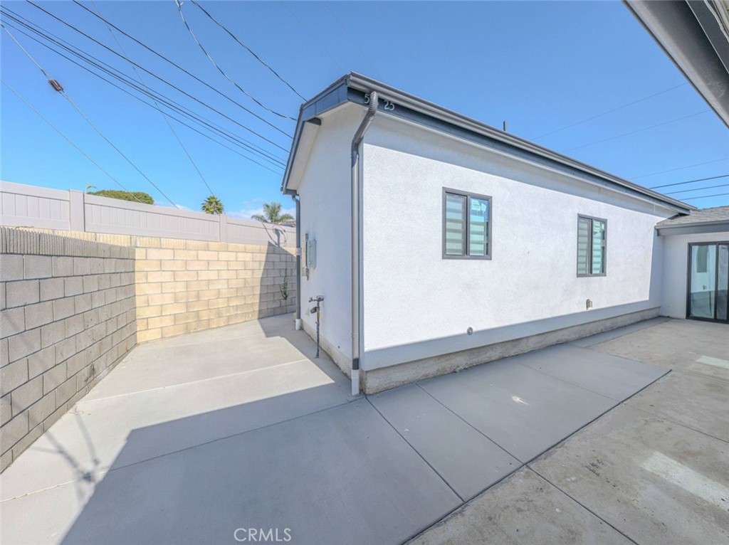 MLS #OC25256684 image #23