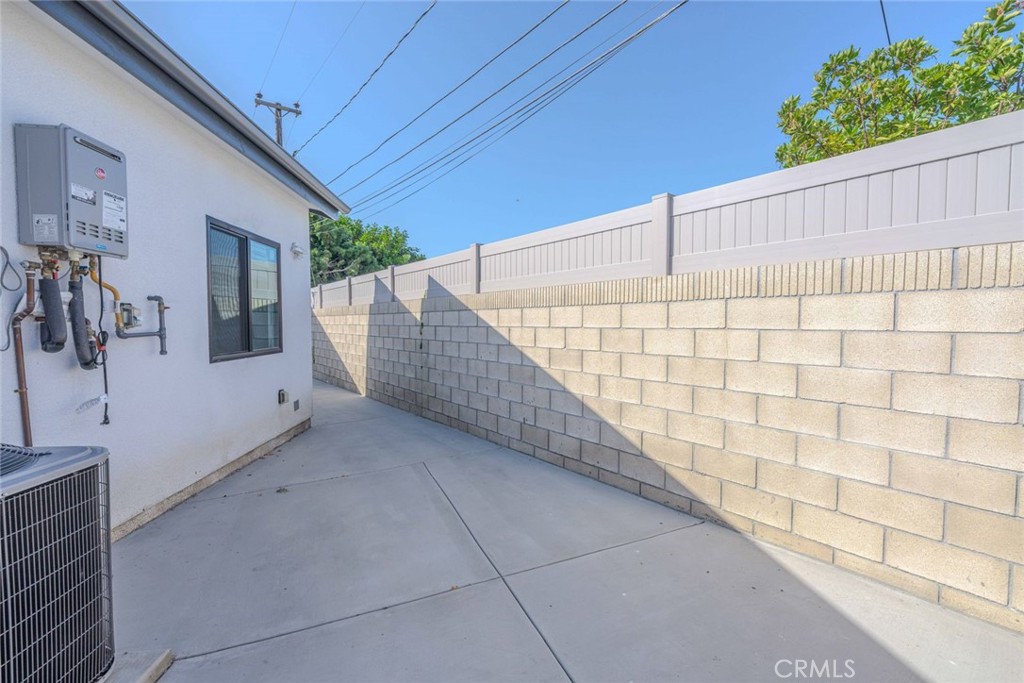 MLS #OC25256684 image #26