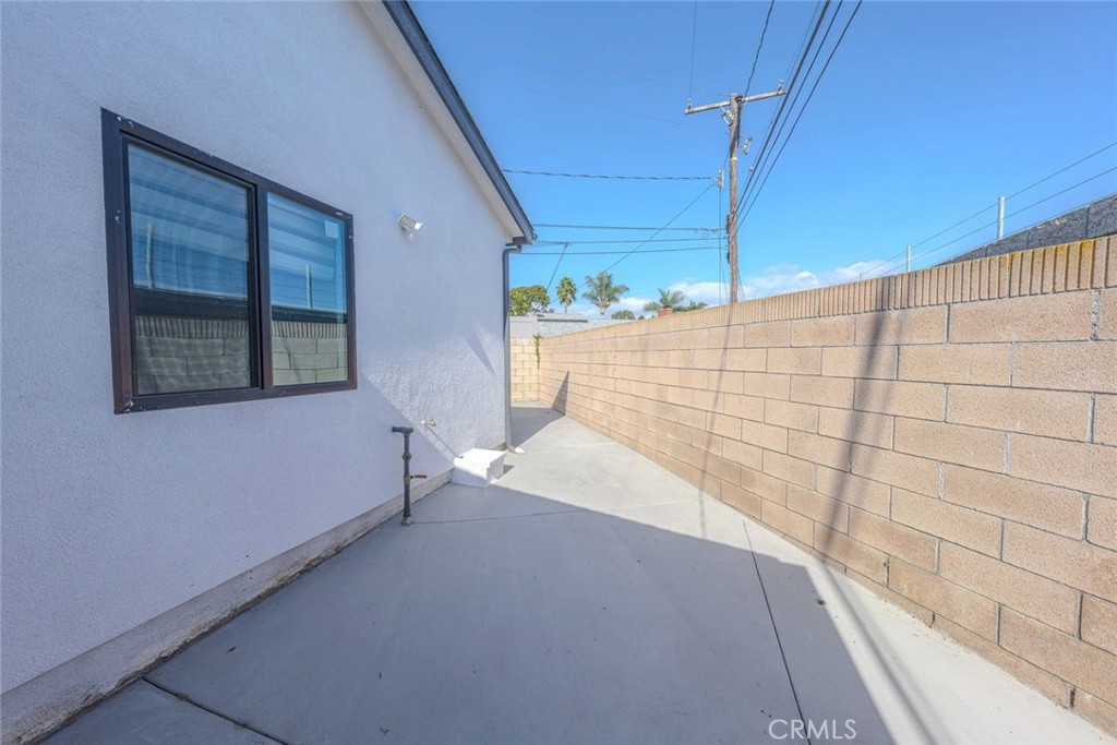 MLS #OC25256684 image #27