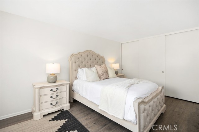 MLS #OC25256691 image #15