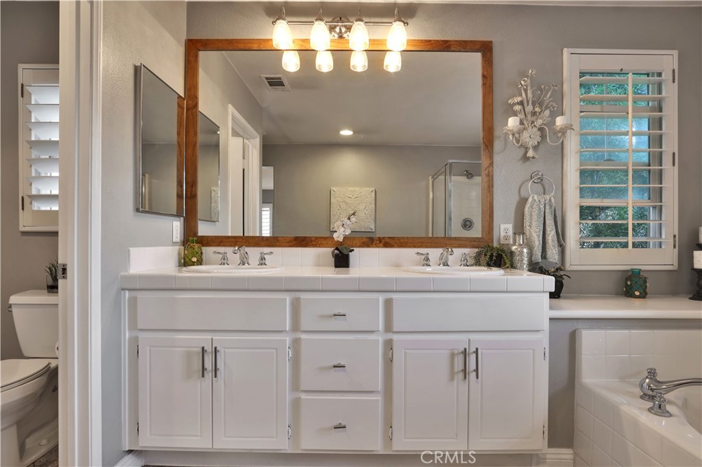 MLS #OC25256701 image #20