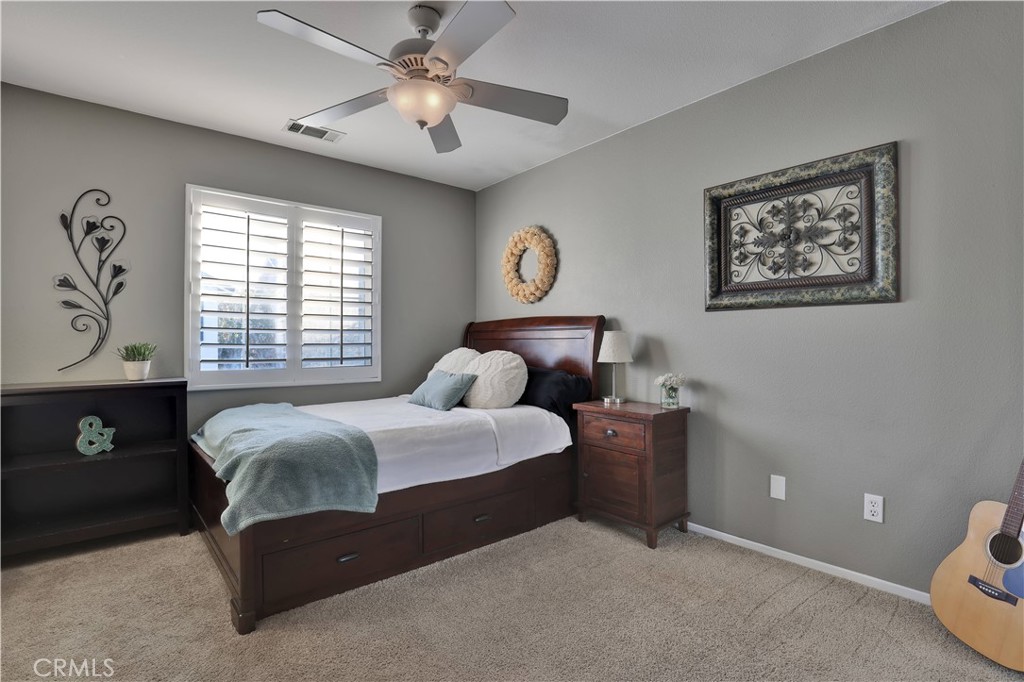 MLS #OC25256701 image #23