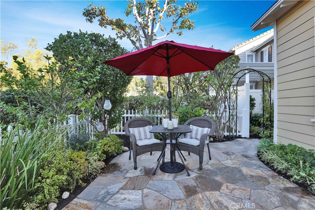 MLS #OC25256701 image #3