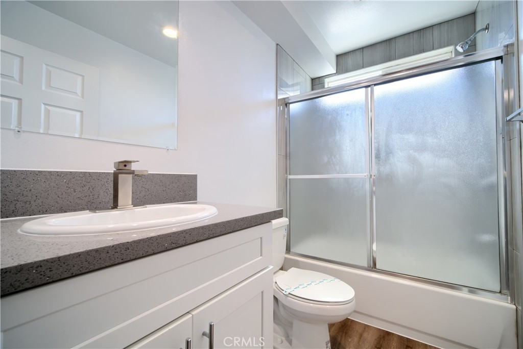 MLS #OC25256714 image #14