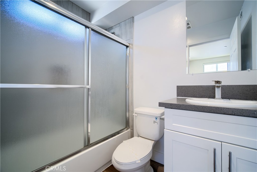 MLS #OC25256714 image #6