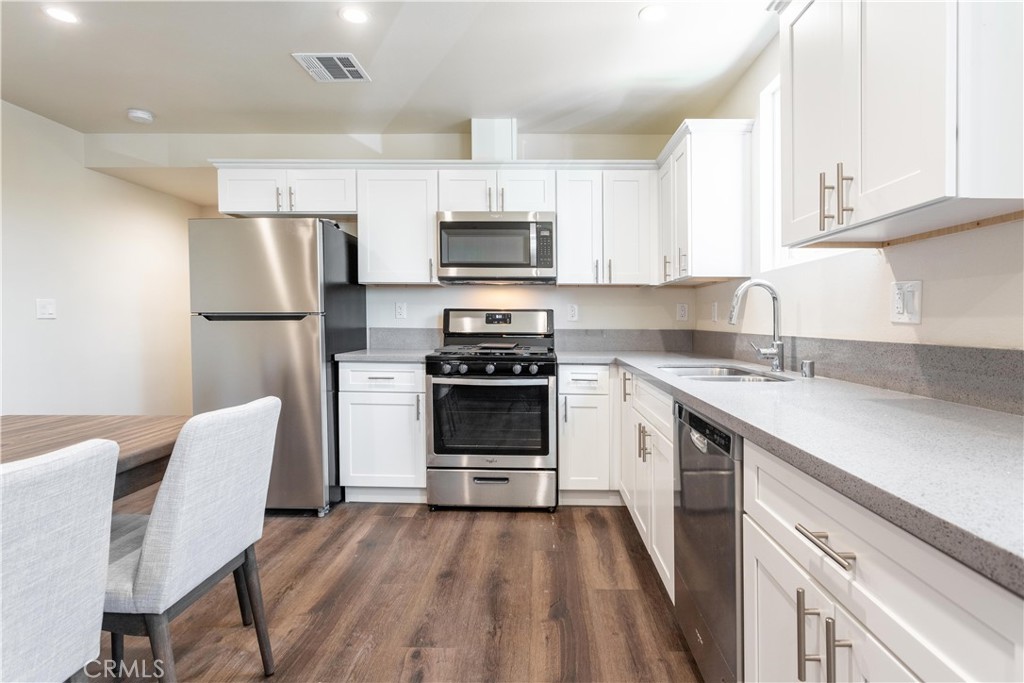 MLS #OC25256717 image #7