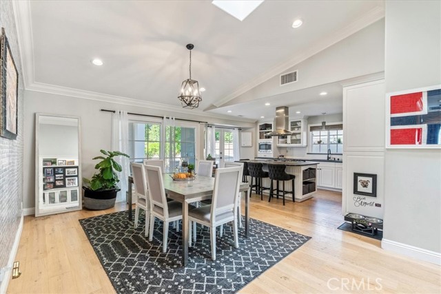 MLS #OC25256727 image #14