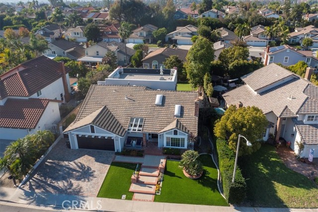 MLS #OC25256727 image #25