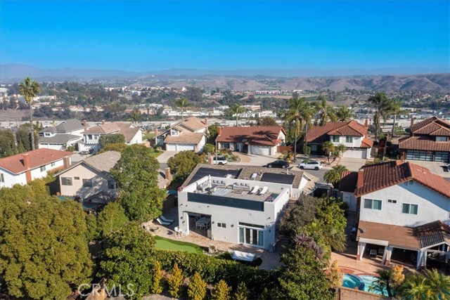 MLS #OC25256727 image #34