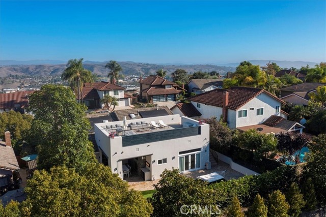 MLS #OC25256727 image #36