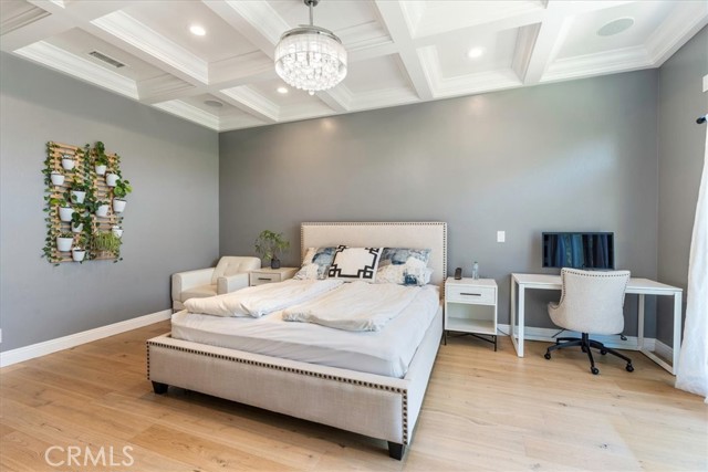 MLS #OC25256727 image #63