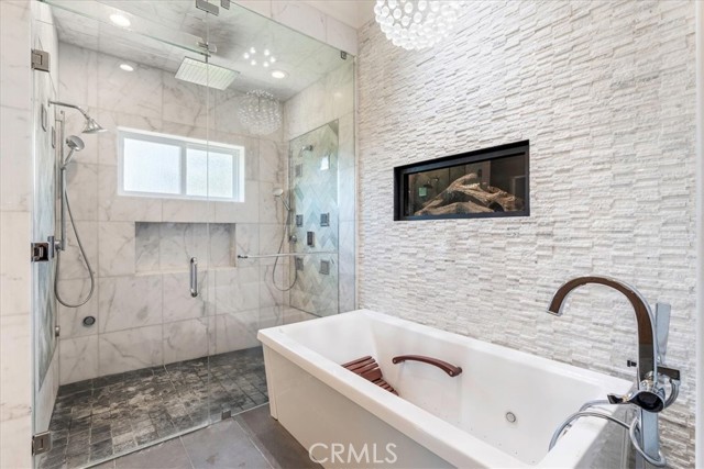 MLS #OC25256727 image #67