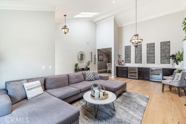 MLS #OC25256727 image #9