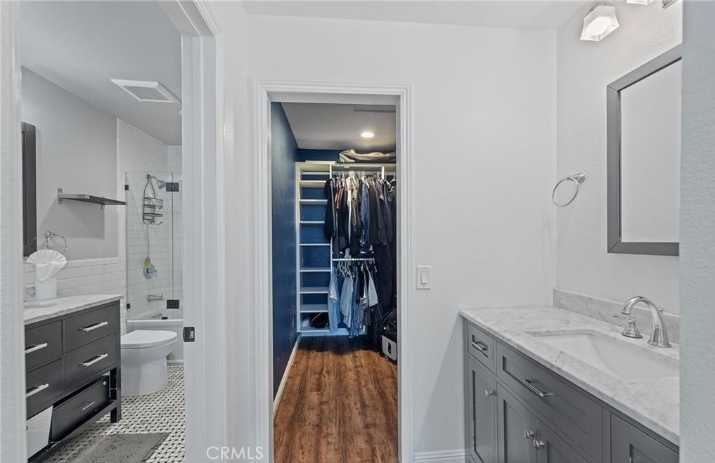 MLS #OC25256769 image #19