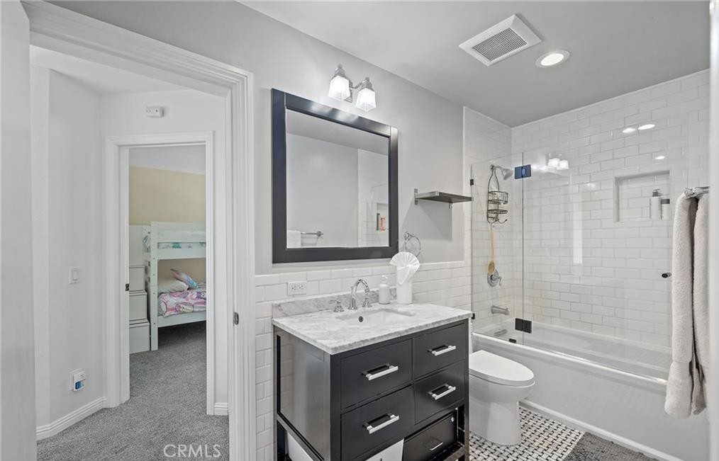 MLS #OC25256769 image #20