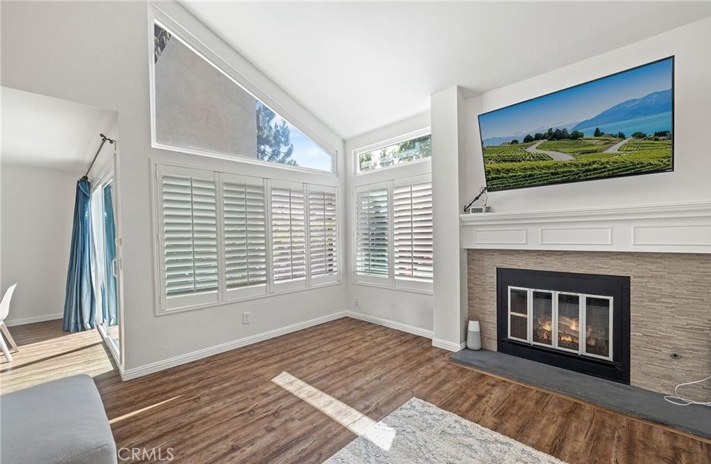 MLS #OC25256769 image #3