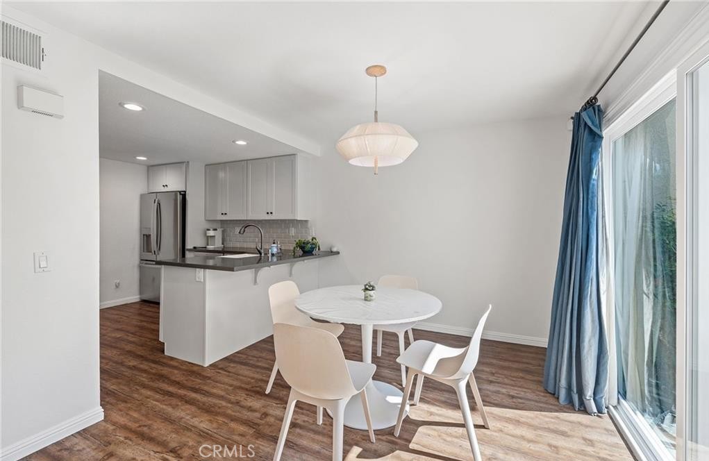 MLS #OC25256769 image #8