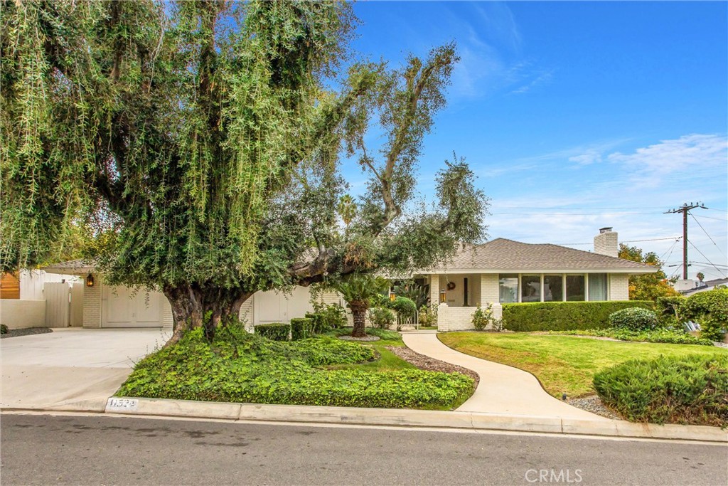 MLS #OC25256774 image #26