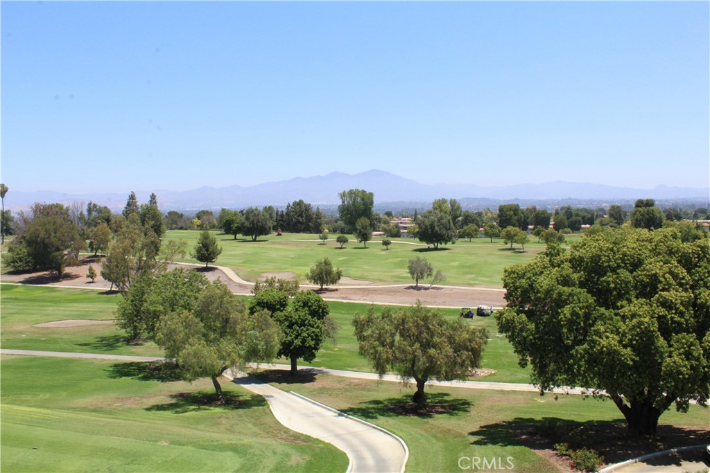 MLS #OC25256803 image #17