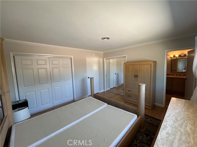 MLS #OC25256867 image #11