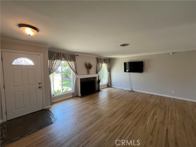 MLS #OC25256867 image #3