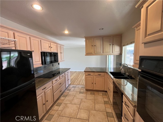 MLS #OC25256867 image #6