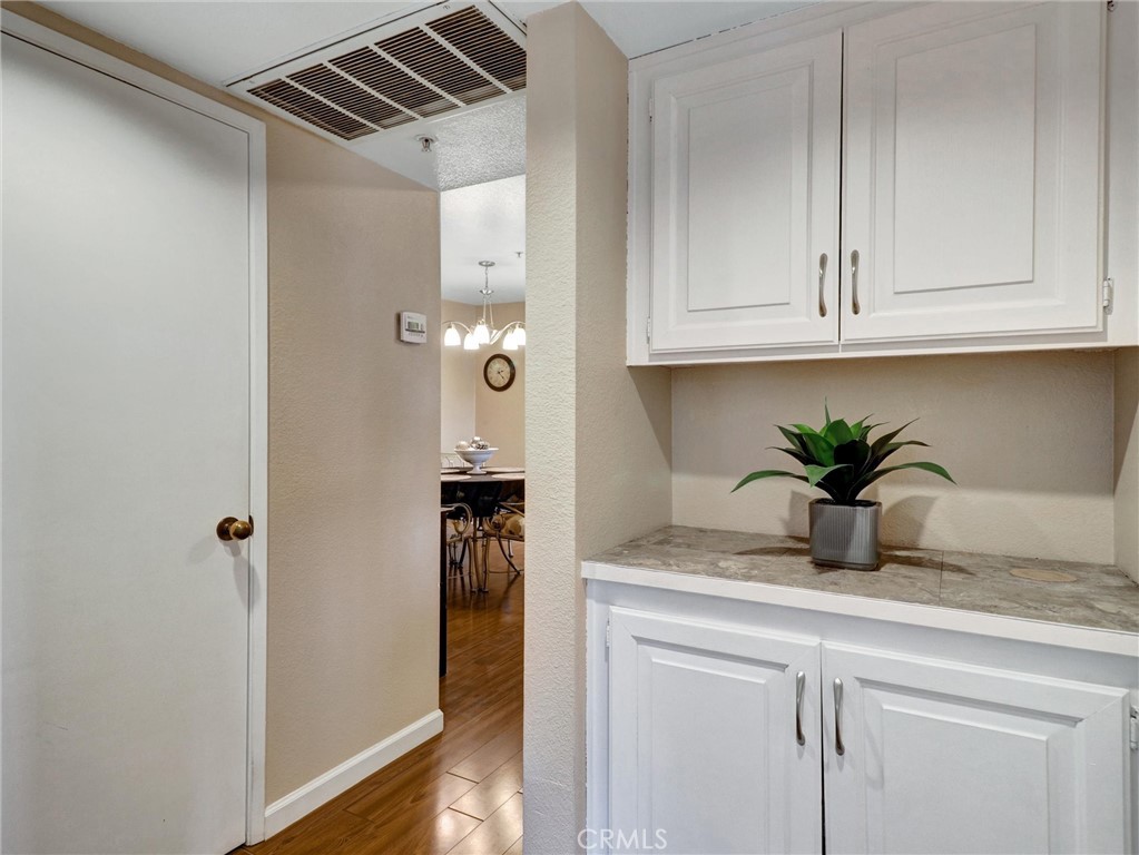 MLS #OC25256871 image #19