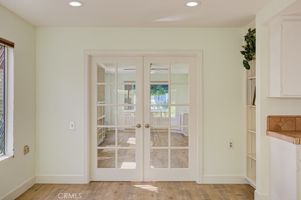 MLS #OC25256875 image #13