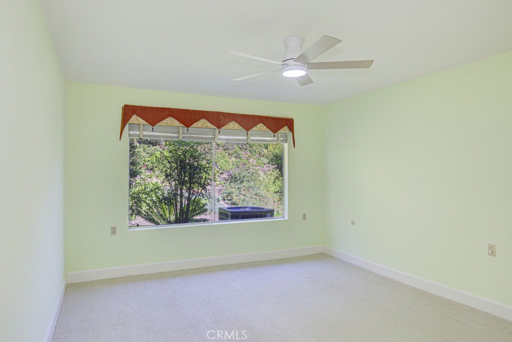 MLS #OC25256875 image #16