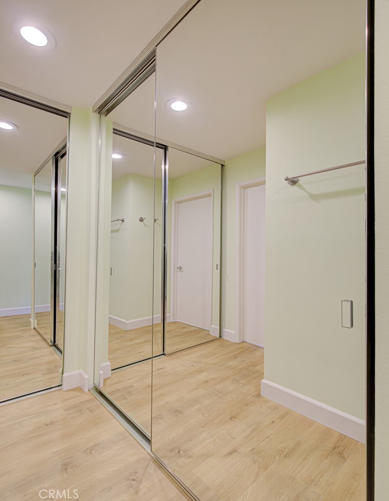 MLS #OC25256875 image #25