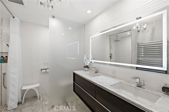 MLS #OC25256886 image #10