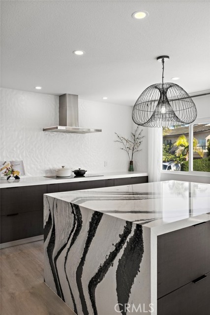 MLS #OC25256886 image #15