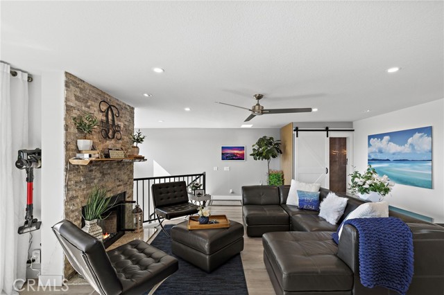 MLS #OC25256886 image #23