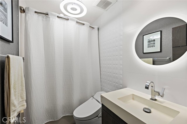 MLS #OC25256886 image #31