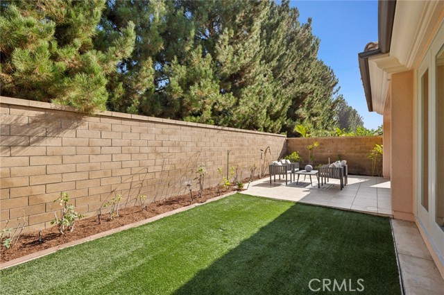 MLS #OC25256893 image #11