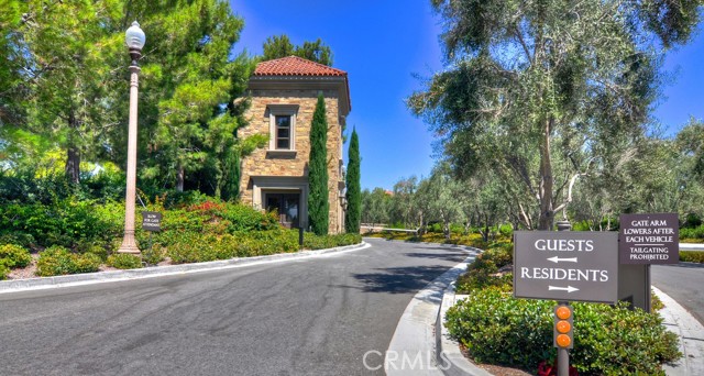 MLS #OC25256893 image #32