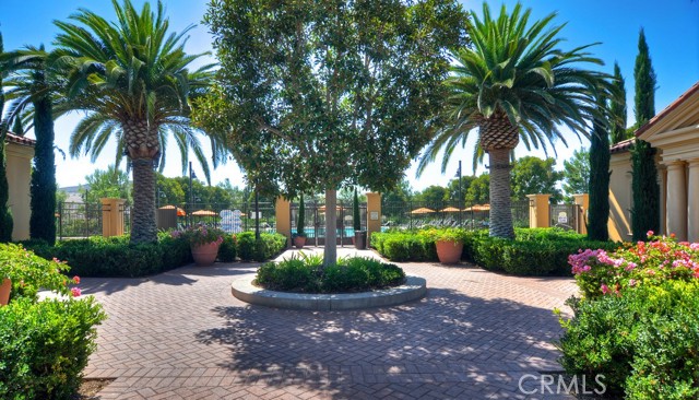 MLS #OC25256893 image #38