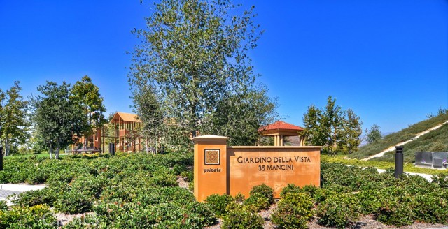 MLS #OC25256893 image #47