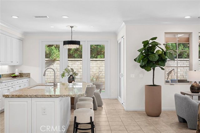 MLS #OC25256893 image #5