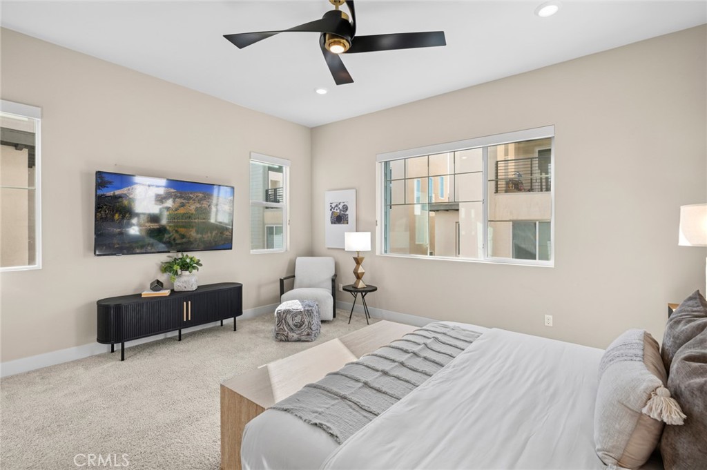 MLS #OC25256895 image #18