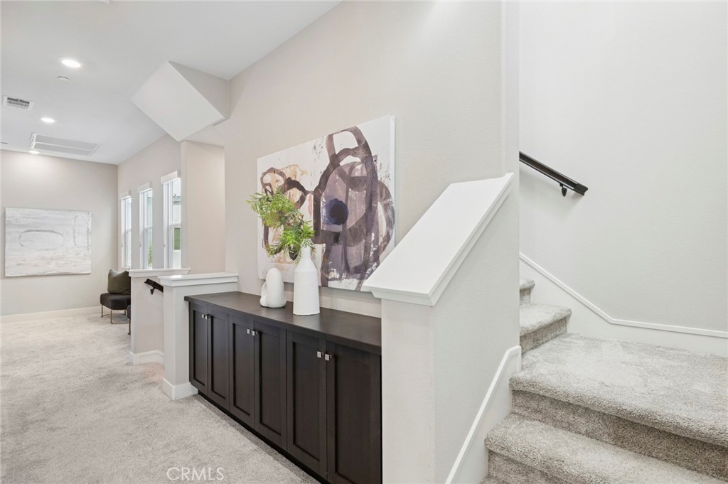 MLS #OC25256895 image #27