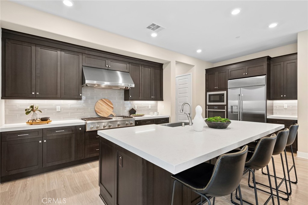 MLS #OC25256895 image #3