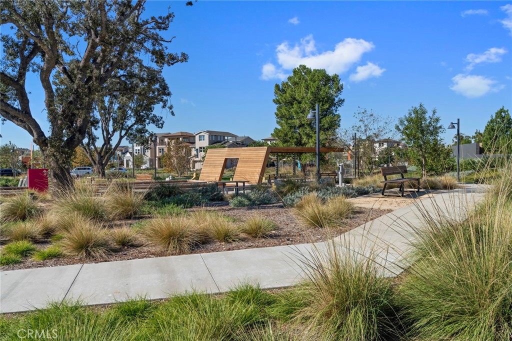 MLS #OC25256895 image #37