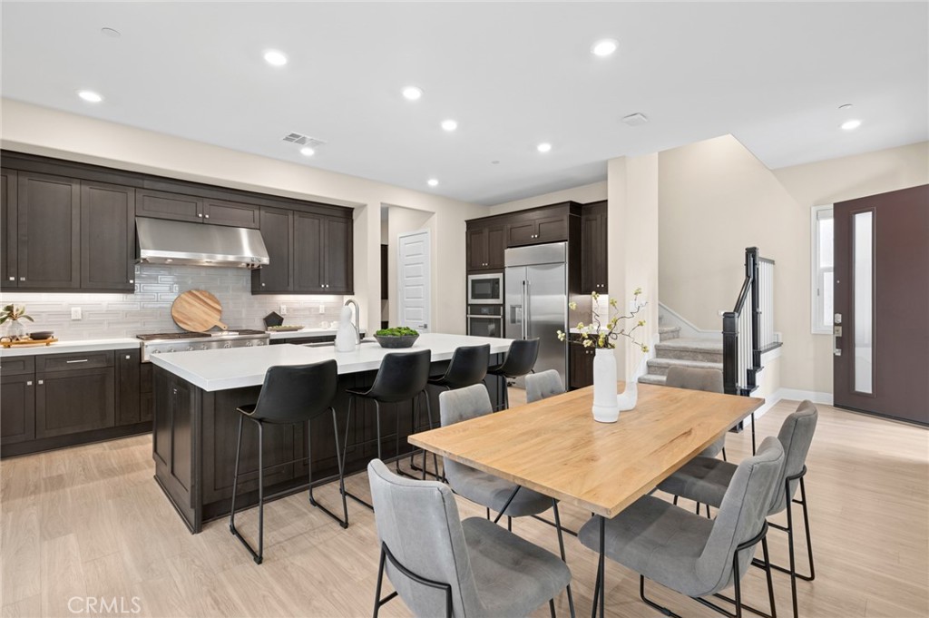 MLS #OC25256895 image #4