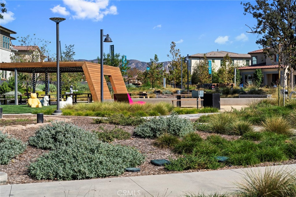 MLS #OC25256895 image #41