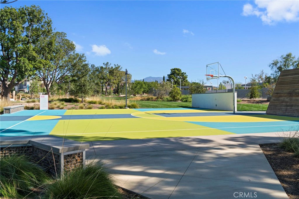 MLS #OC25256895 image #44