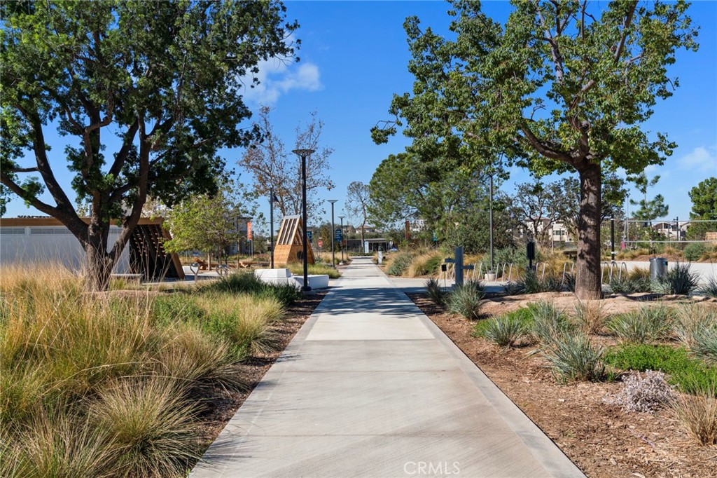 MLS #OC25256895 image #46