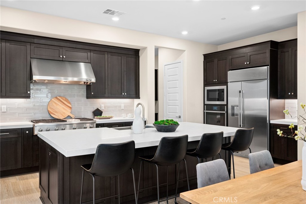 MLS #OC25256895 image #5