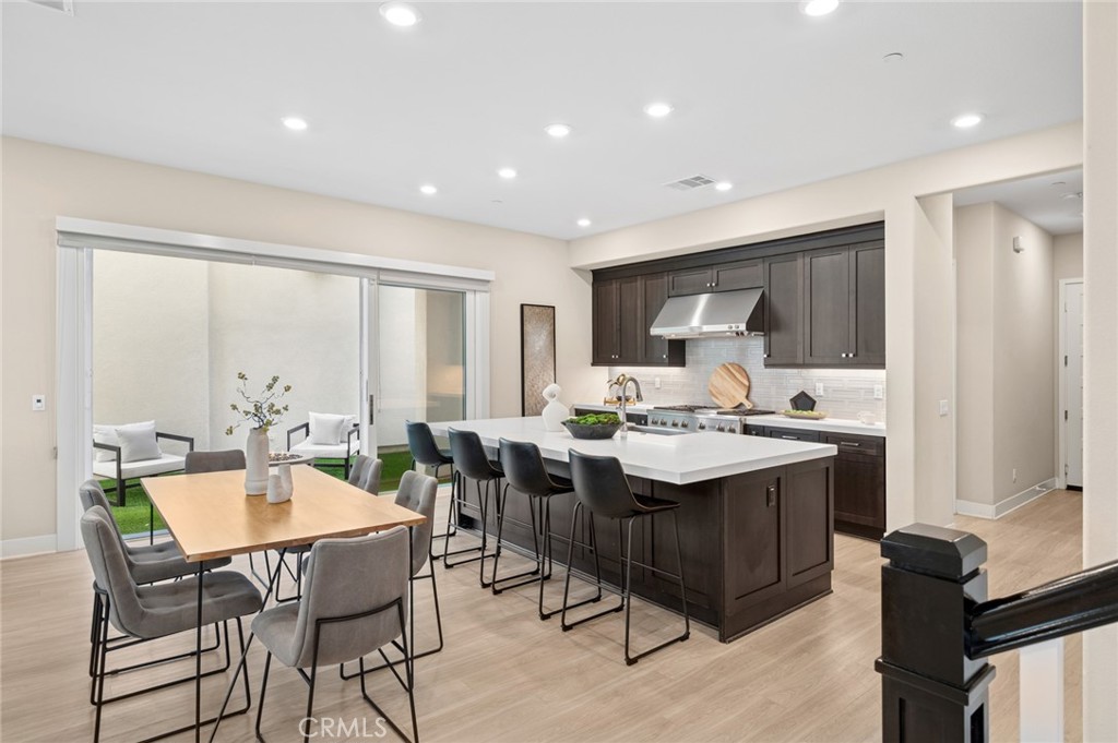 MLS #OC25256895 image #8